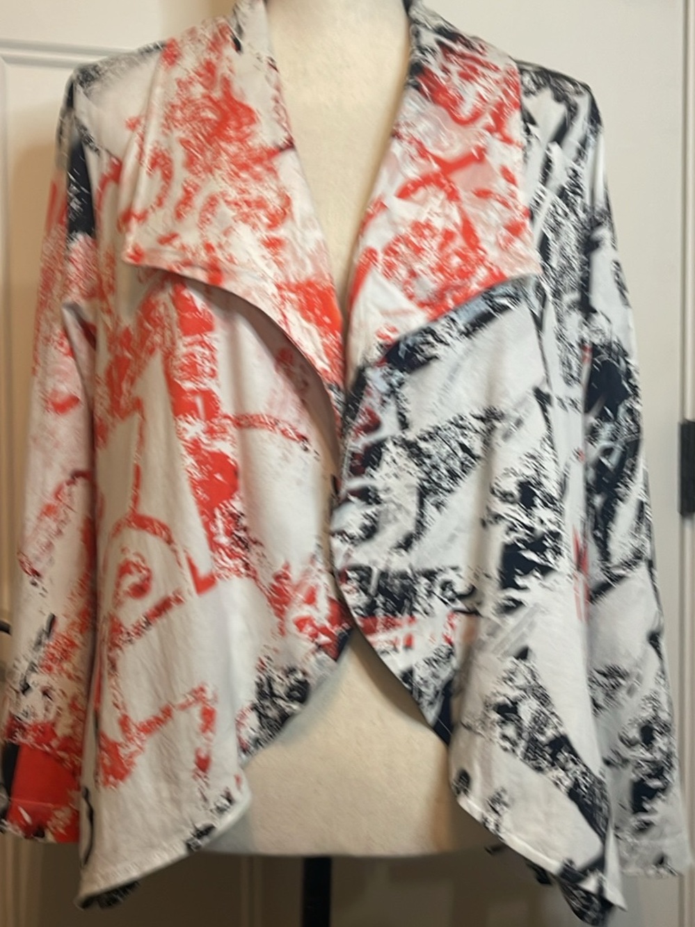 Women's Abstract Print Drape Blazer - Red, Black & White, Flutter